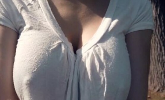 BOUNCING BOOBS IN SHIRT WHILE WALKING And Running 4 (BRALESS)